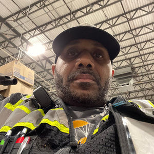 Meet your Posher, Malik